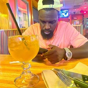 Meet your Posher, Isaiah